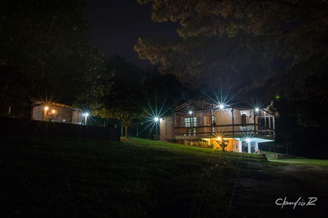 Linda Casa De Campo Viamao Exterior photo